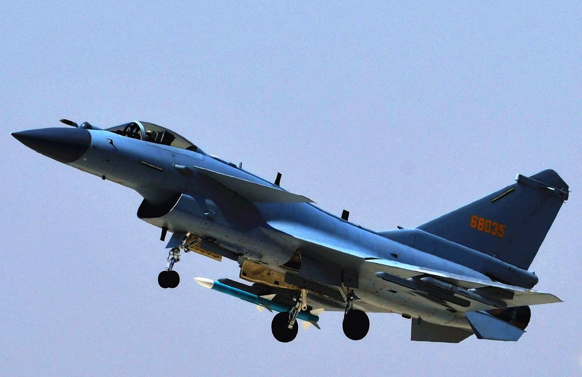 Indonesia Considers Purchase of Chinese-Built J-10 Combat Jets for Air Force