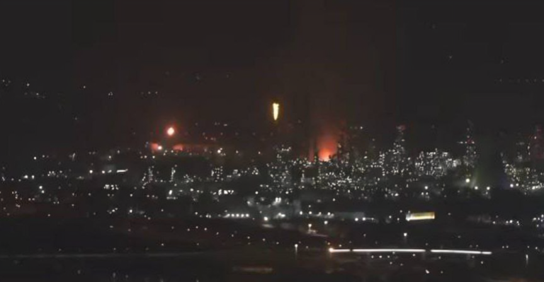 Iranian Ballistic Missiles Strike Israel's Haifa Port in Major Escalation of Middle East Hostilities