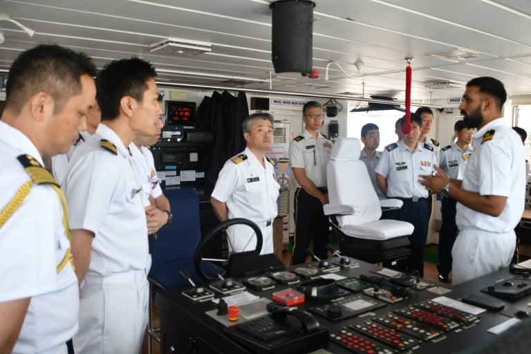 Japan-India Maritime Collaboration Strengthened with Delegation Visit to Coast Guard Vessel Sujeet