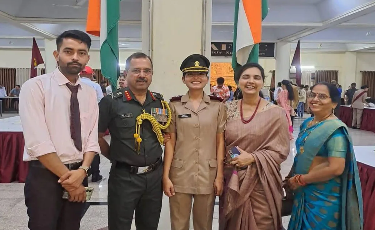 Lieutenant Himani Tomar: A Beacon of Inspiration from Rural Madhya Pradesh
