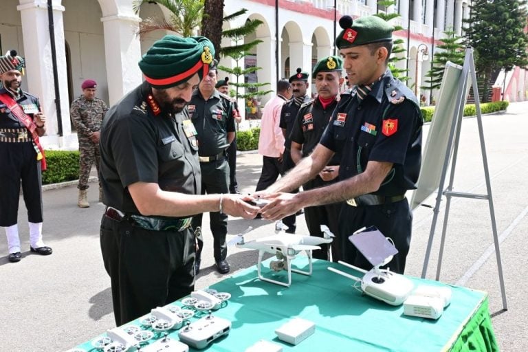 Lt Gen Manjinder Singh Visits Madras Regimental Centre to Guide Agniveers on Modern Warfare Strategies