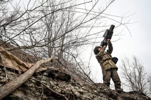 Russian Strikes Wound 12 in Ukraine as Calls for Air Defense Intensify
