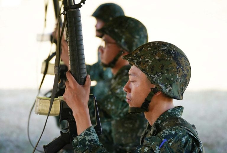 Taiwan Vets Military and Civil Servants for Chinese Loyalty Amid Espionage Concerns