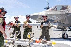 US Considers AIM-174B Missile for Hypersonic Threat Defense