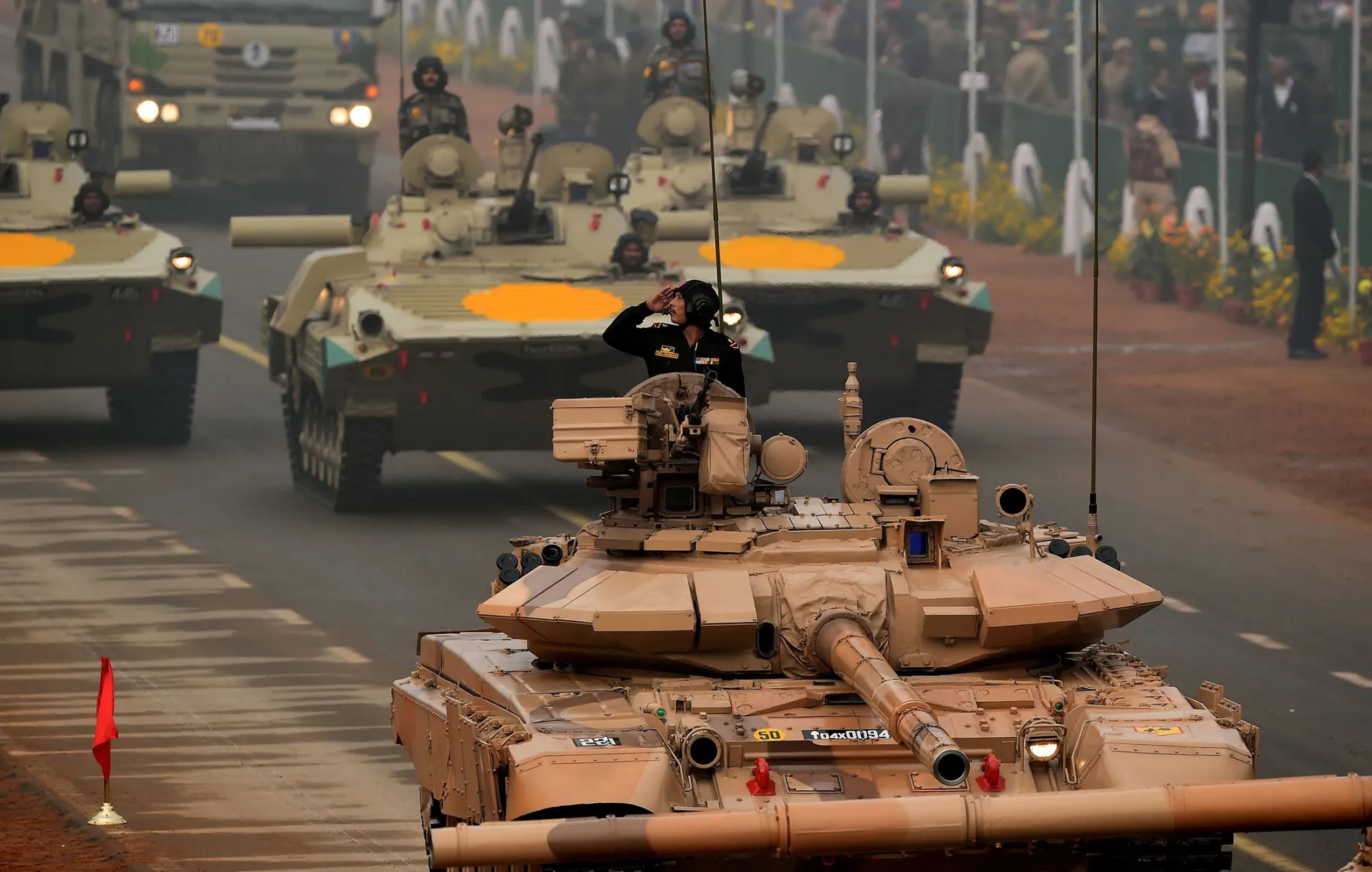 Defence Acquisition Council Approves ₹1.05 Lakh Crore in Capital Acquisition Proposals for Indian Armed Forces