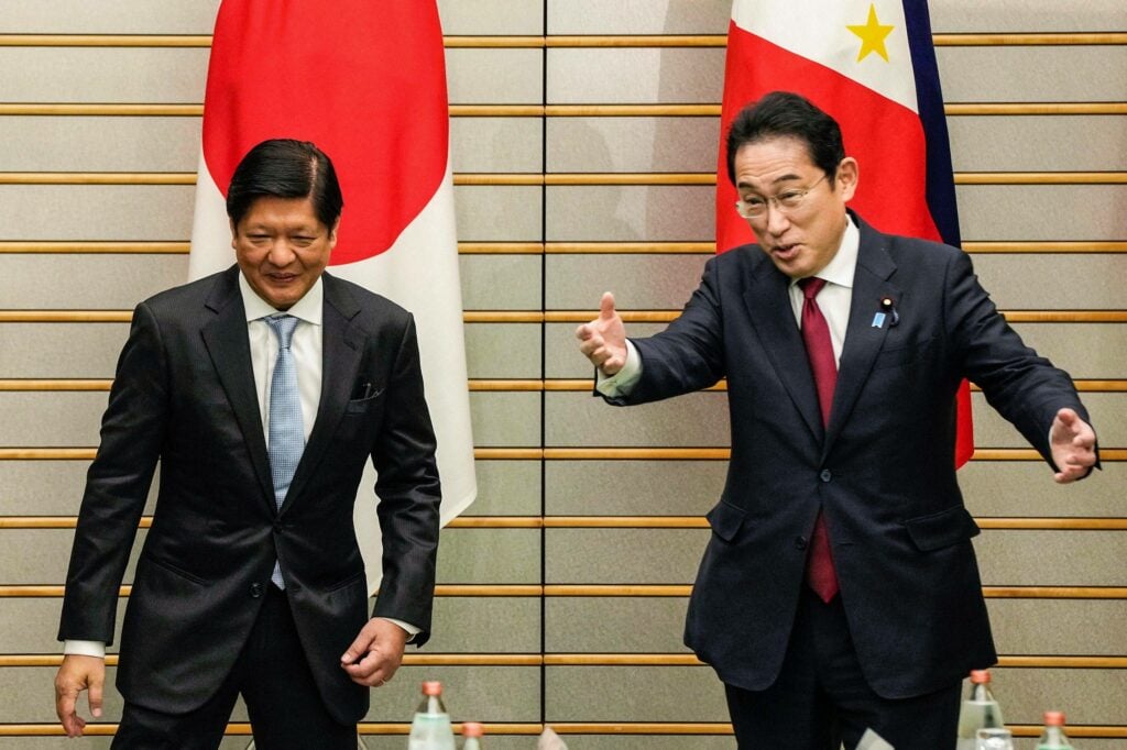Japan to Transfer Decommissioned Destroyer Escorts to Philippines Amid Rising Tensions with China