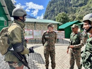 Lieutenant General Pendharkar Assesses Operational Preparedness in Arunachal Pradesh Amid Ongoing Border Tensions with China