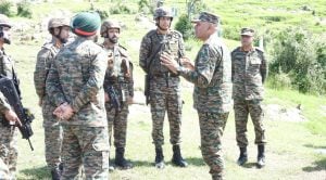 Lt Gen Pratik Sharma Reviews Counter-Insurgency Operations in Pir Panjal Range