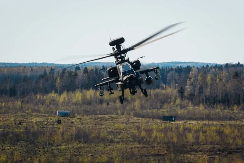 British Army Seeks Autonomous Platform to Enhance Apache Helicopter Capabilities
