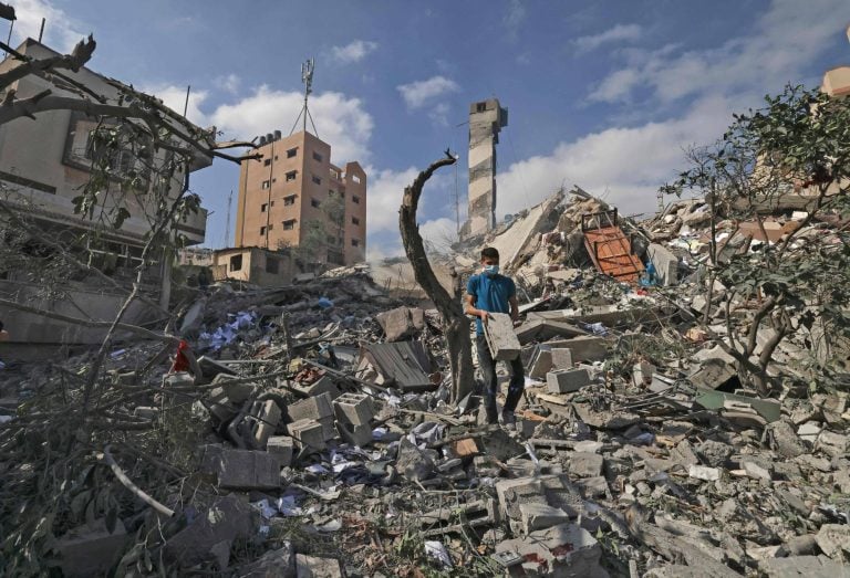 Israeli Forces Prepare for Challenging Assault on Gaza City Amid Humanitarian Concerns