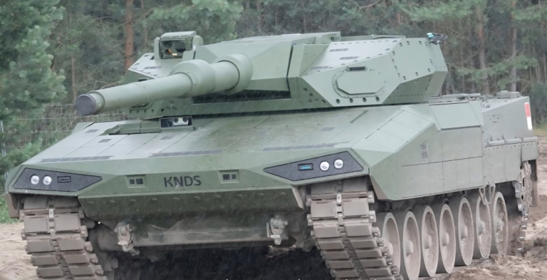 KNDS Unveils Second Prototype of Upgraded Leopard 2A-RC 3.0 Tank in Germany