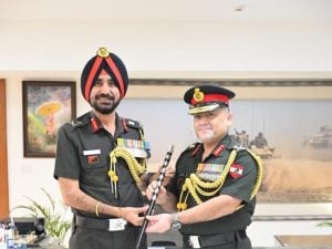 Lieutenant General Arvind Chauhan Assumes Command of Sudarshan Chakra Corps in Bhopal