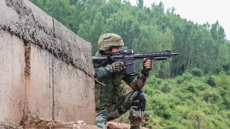 Title: Evolution of Assault Rifles in the Indian Armed Forces: A Shift Towards Modernization and Self-Reliance