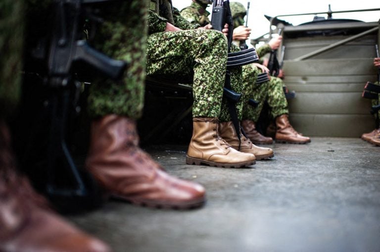 Colombian Authorities Rescue 27 Soldiers from Guerrilla Captivity