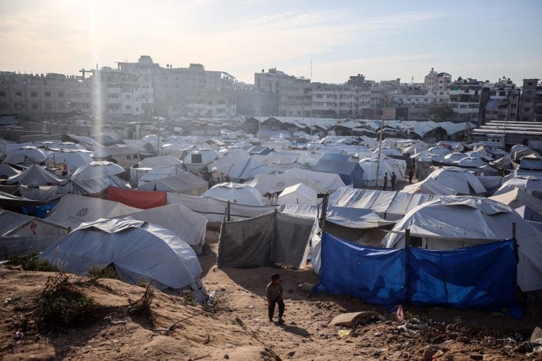 Emergency Summit of Arab and Muslim Leaders in Doha Amid Israel-Hamas Conflict