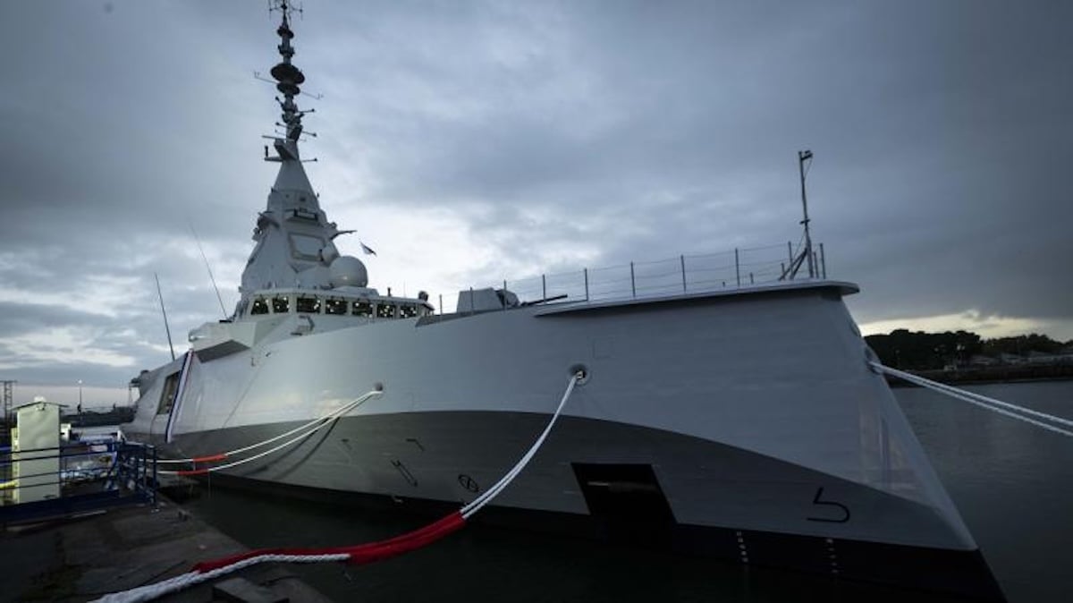 French Navy’s First Amiral Ronarc’h-Class Frigate Departs Shipyard
