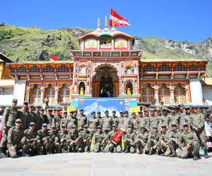 Garhwal Rifles Launches Mount Mukut East Expedition in Garhwal Himalayas