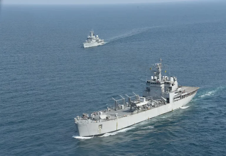 Magar Class Wraship