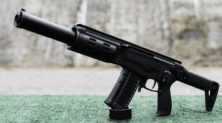 Kalashnikov Advances AM-17 Assault Rifle Production Following Combat Feedback