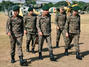Lt Gen AVS Rathee with Other Officers 1