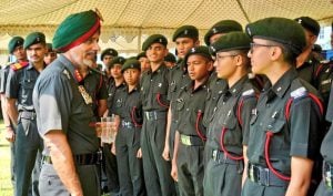 Major General MPS Gill with RIMC Cadets