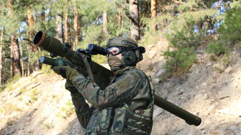 Sweden Signs $320 Million Deal for Piorun Anti-Aircraft Missile Systems from Poland