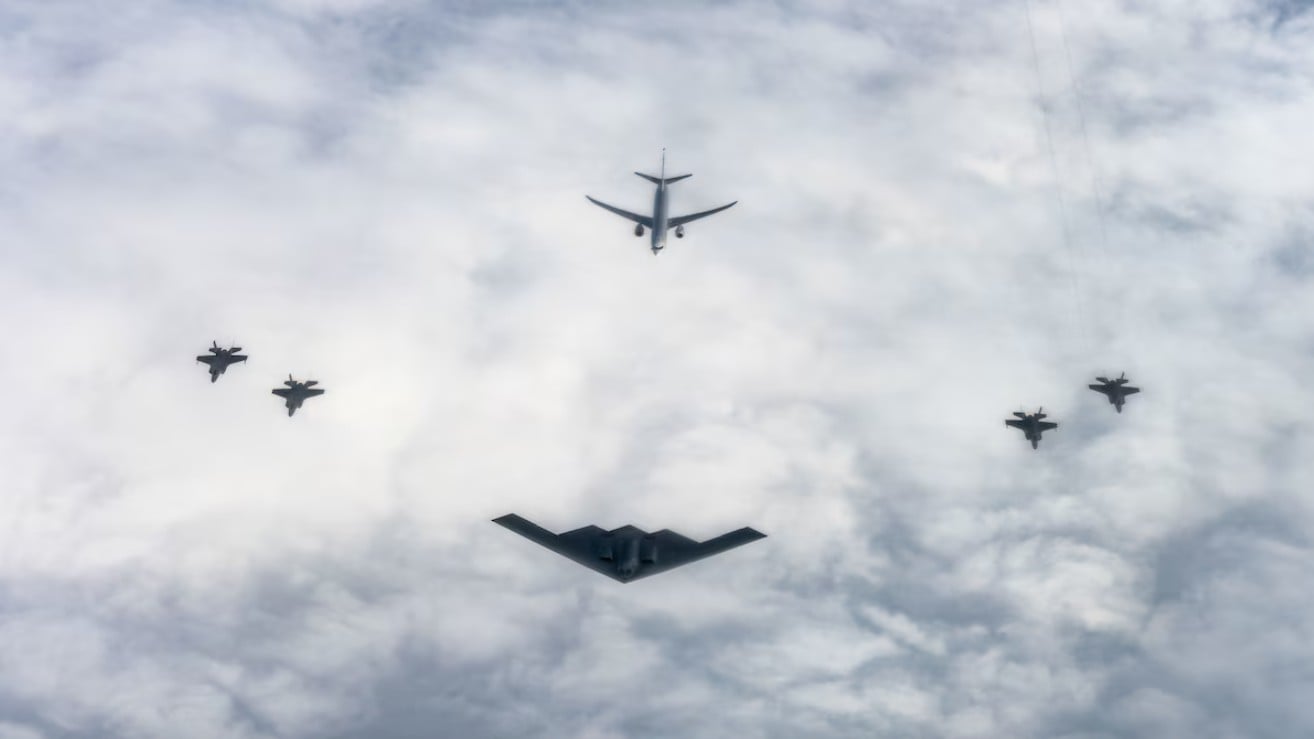 US and Norwegian Air Forces Conduct Joint Maritime Strike Test with B-2 Bomber and QUICKSINK Munitions