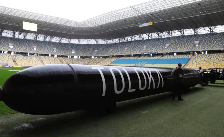 Ukraine Unveils TOLOKA Underwater Drone Family with 2,000-km Strike Reach at Defense Tech Valley 2025