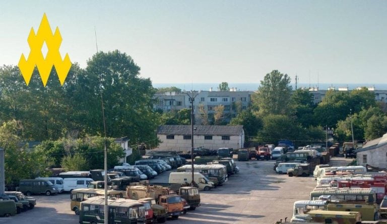 Ukrainian Partisans Reveal Abandoned Russian Military Vehicles in Crimea