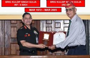 General Upendra Dwivedi Giving Award to Brig Kudip Singh Gulia