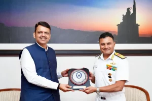 Vice Admiral K Swaminathan with CM of Maharashtra Devendra Fadnavis