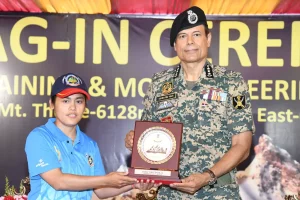 BSF DG with A Mountaineer