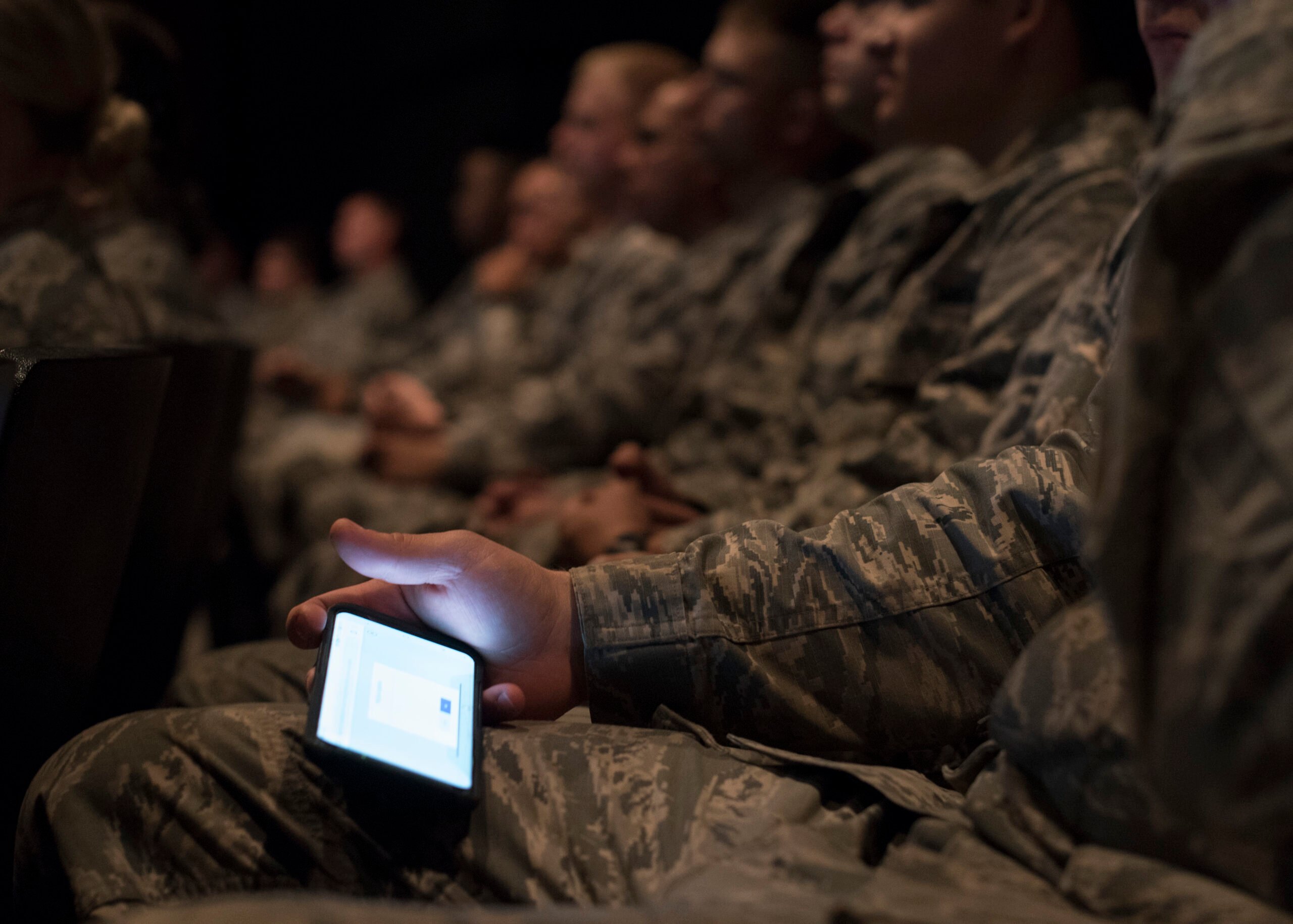 Former US Air Force Employee Sentenced for Sharing Classified Information on Dating Site