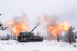 Hanwha Aerospace Begins Production of Wheeled K9 Thunder Howitzer Variant Targeting US Army