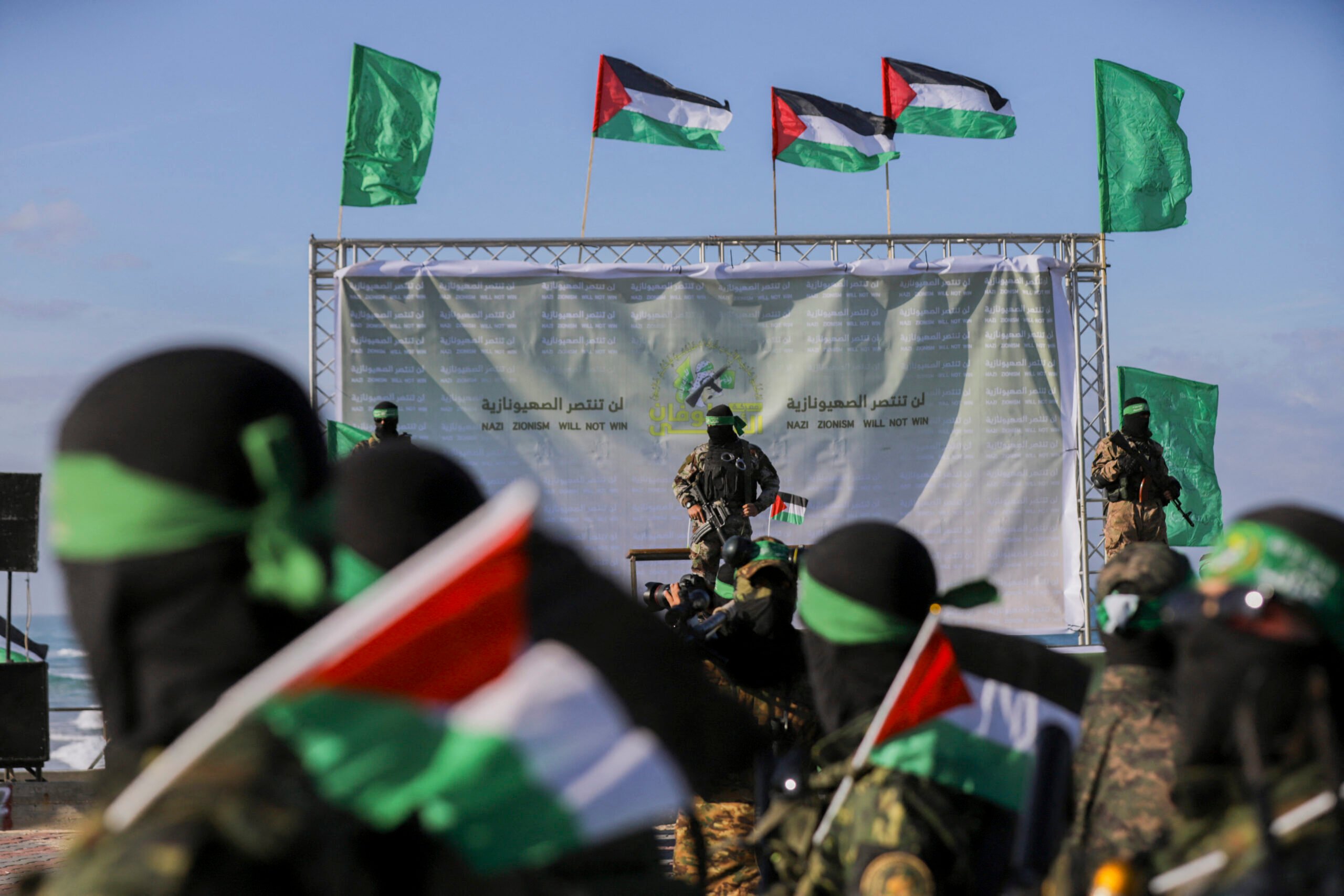 Israel Threatens to Resume Fighting if Hamas Violates Ceasefire Terms
