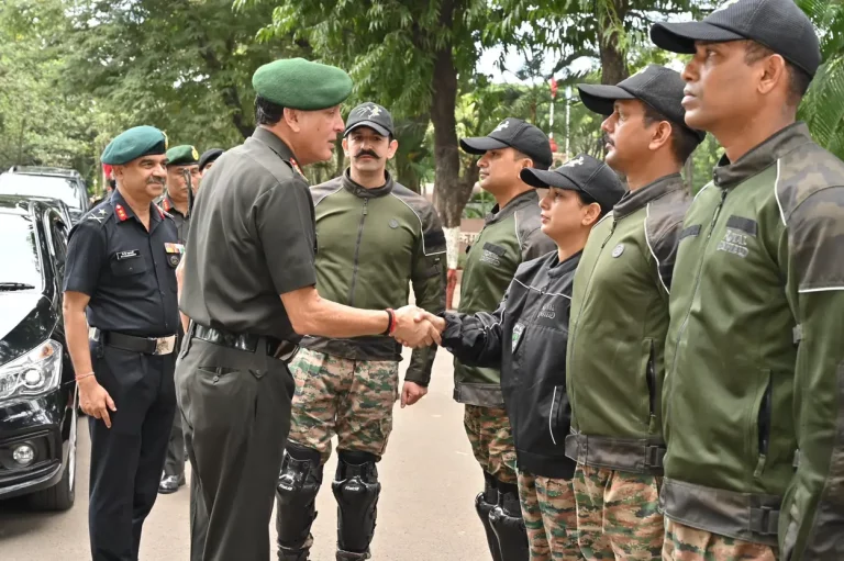 Lt Gen Dhiraj Seth Flags Off 225