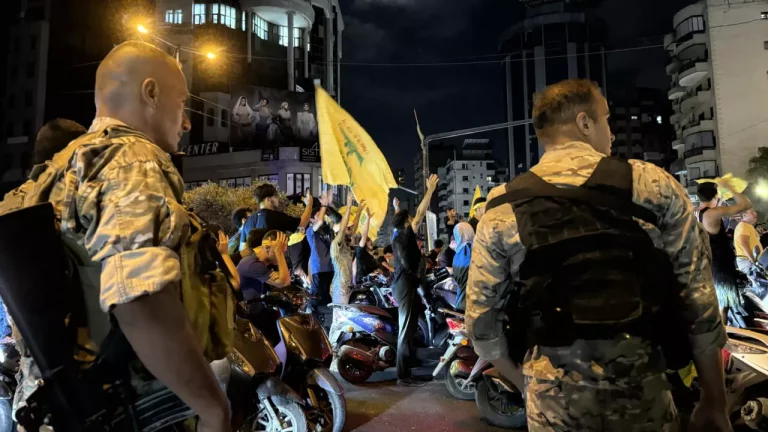 Intensified Pressure on Lebanon's Army to Disarm Hezbollah Amid Concerns of Escalation