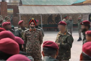 Lt Gen HS Vandra Reviews Operational Preparedness of Russell’s Vipers Assault Teams