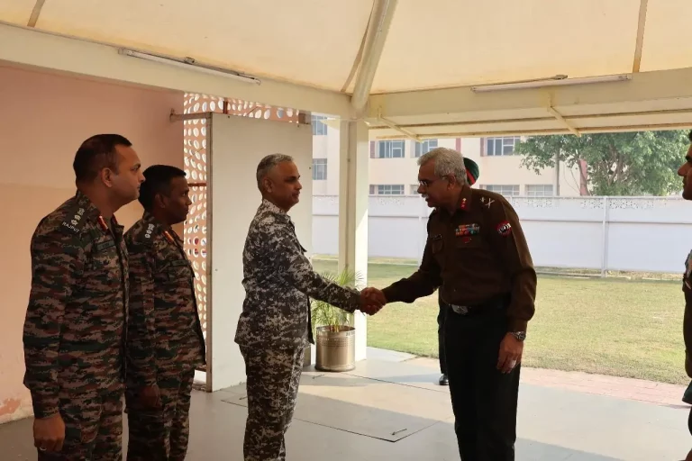 HDMC Officers Visit Vajra Corps for Insight into Integrated Operations