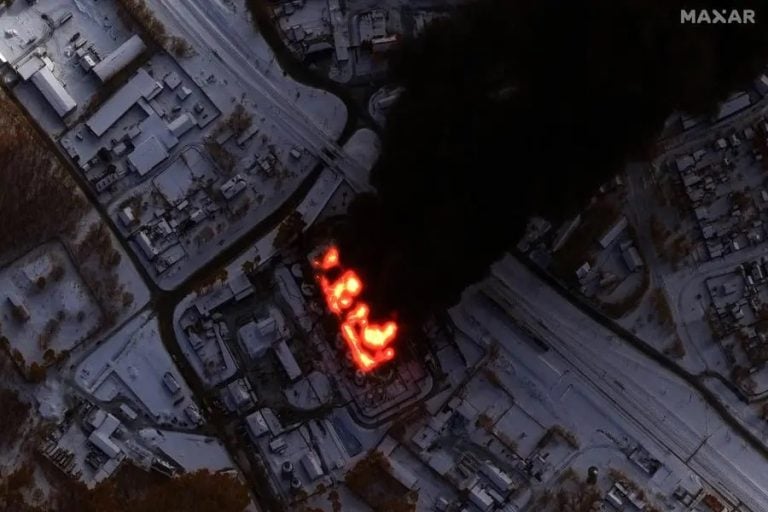 Russia’s Major Oil Terminal Halts Operations After Drone Attack