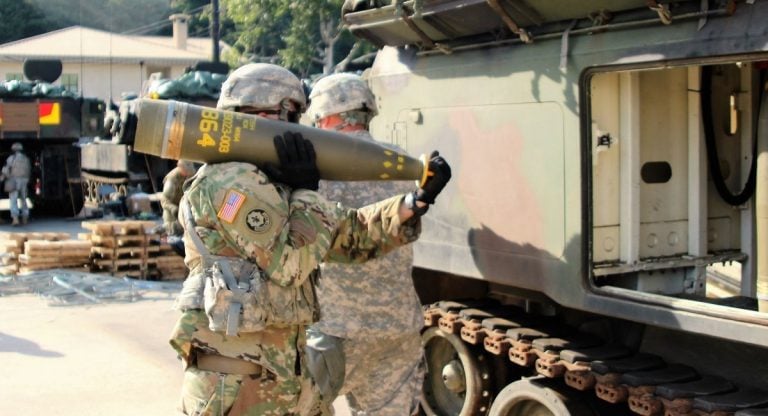 US Army Seeks Manufacturers for XM1208 155mm Cluster Shells with 30,000 Round Production Goal