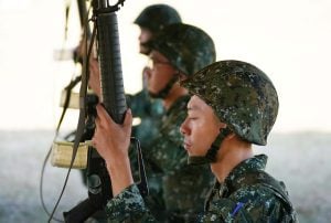 China Imposes New Sanctions on 20 US Defense Firms Over Arms Sales to Taiwan