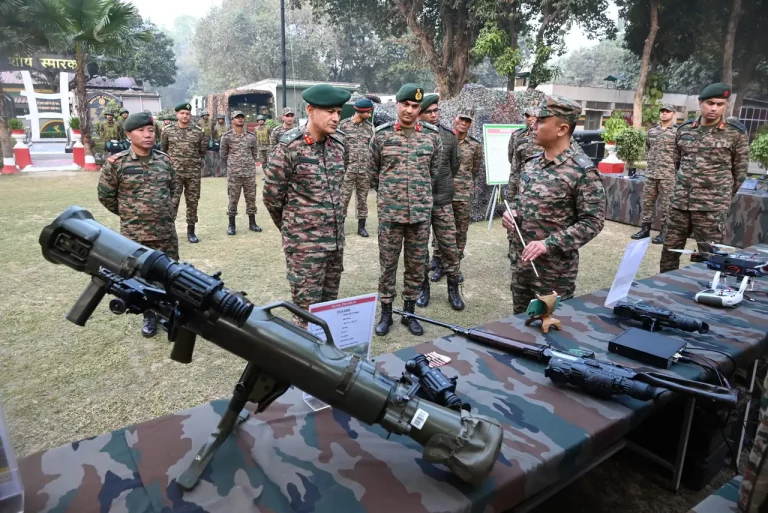Maj Gen Naveen Mahajan Reviewing 1