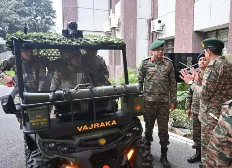 Lt Gen Anindya Sengupta and Other Officers