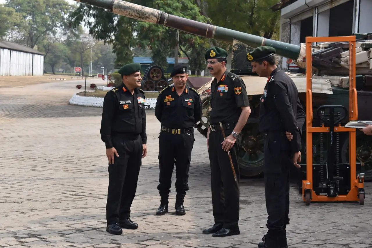 Lt Gen Devendra Sharma and Other Officers