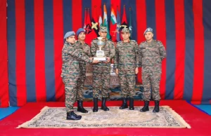 Lt Gen Pratik Sharma Giving Trophy