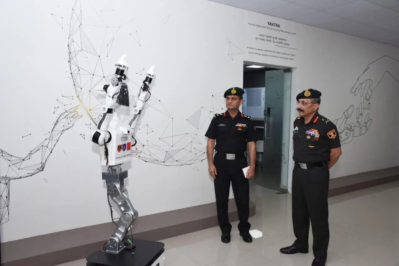 Lt Gen SS Dahiya Reviewing