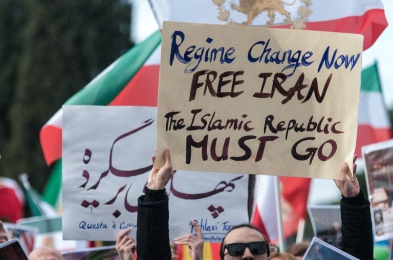 Iran and US Make Progress in Negotiations Amid Military Tensions