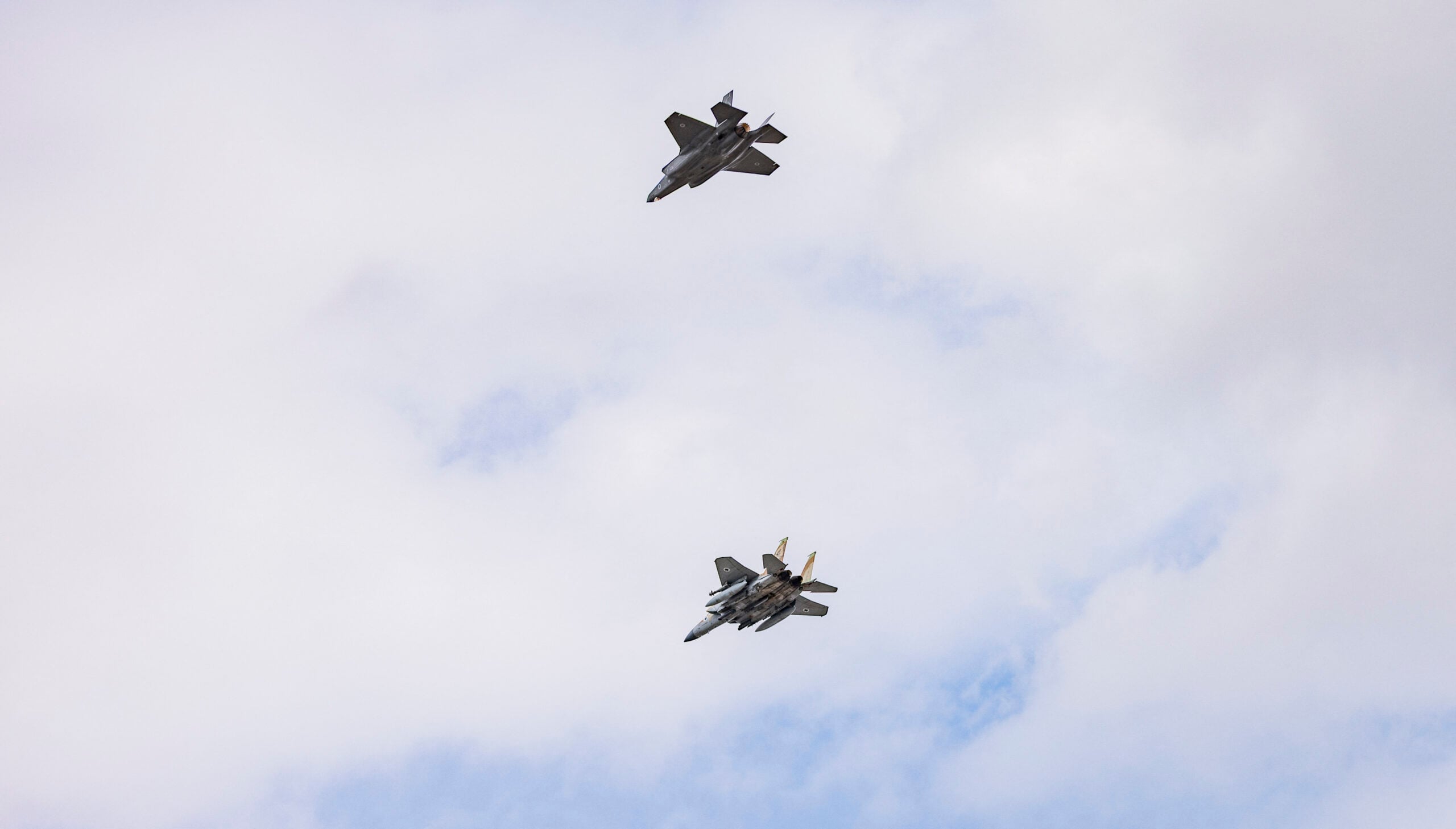 Israel Strikes Hezbollah Targets in Southern Lebanon Amid Ongoing Tensions