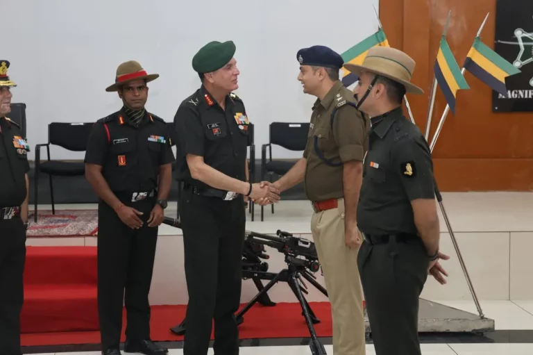 Lt Gen Dhiraj Seth Reviews Military–Civil Fusion Training for CISF at Southern Command’s Bhopal Node